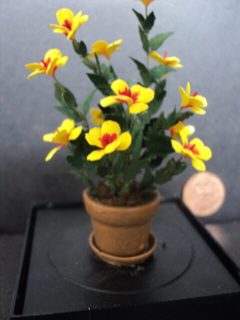 DOLLHOUSE HANDCRAFTED FLOWERS IN CLAY POT- YELLOW