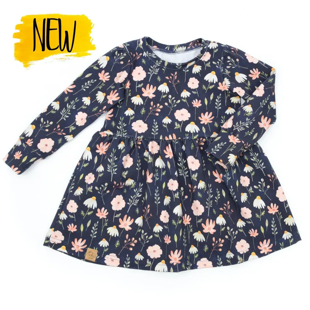 Kleid | lang- & kurzarm | Mitternachtswiese | allover