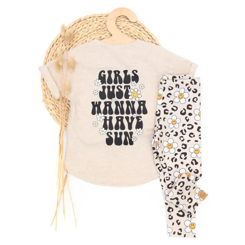 Set | Leo Daisy | T-Shirt & Leggings