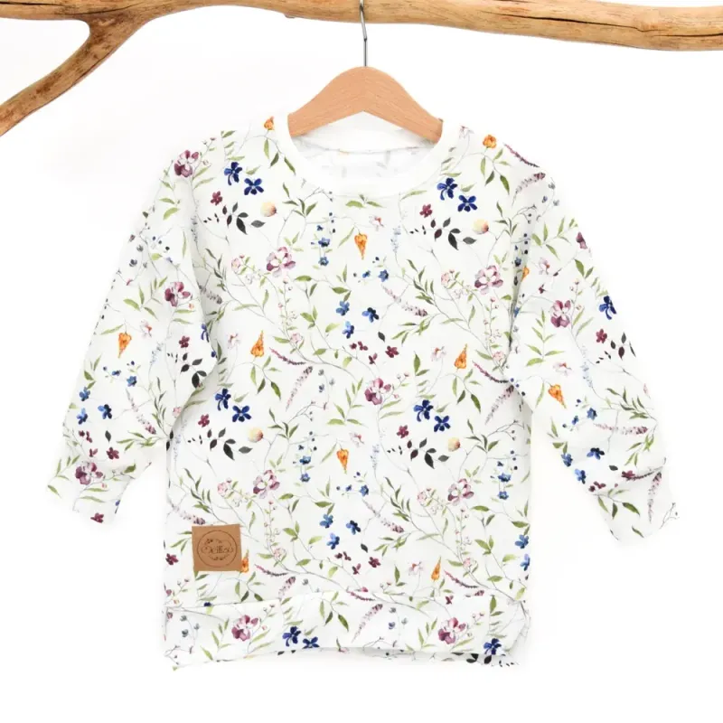 Oversized Pullover | zarter Frühling