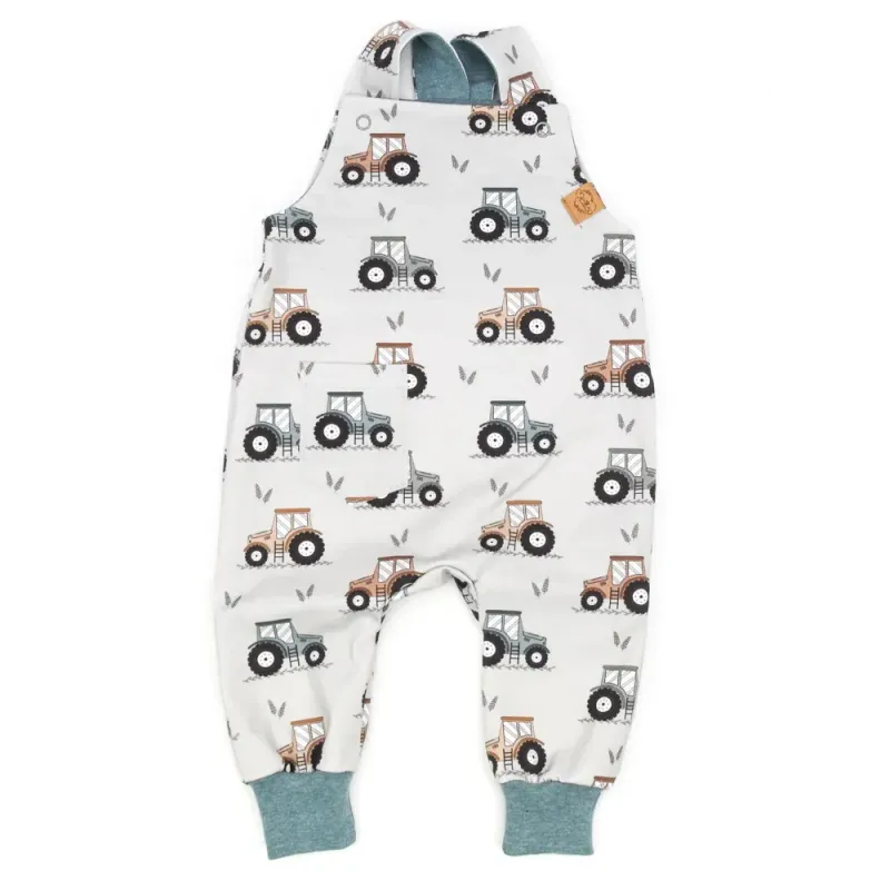 Latzhose | Traktorfahrt