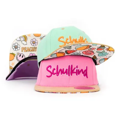 Snapback Cap | Schulkind | 3D Stickerei Snapback Cap | Schulkind | 3D Stickerei