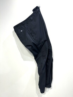 CP COMPANY Pantalone ergonomico cotone twill strech ultra light, regular fit. Col. Nero