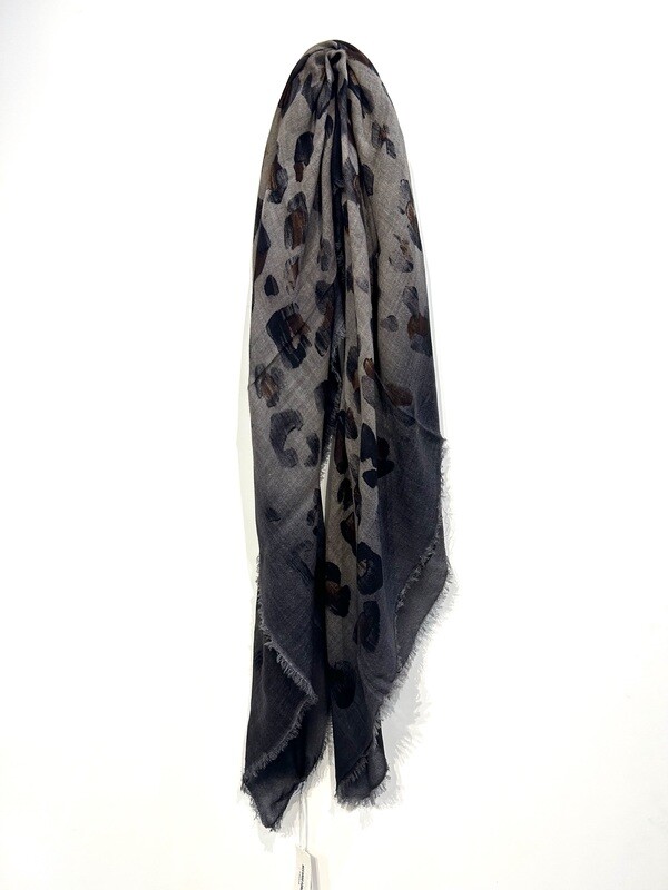 Pashmina in garza cachemire effetto animalier. Col. Fantasia