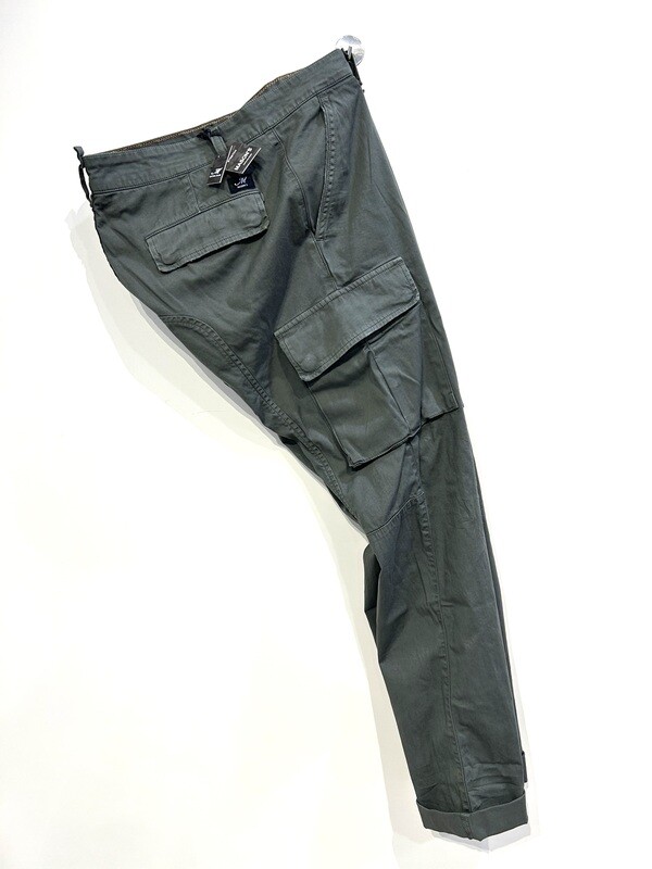 Panta cargo in cotone elasticizzato. Col. Militare