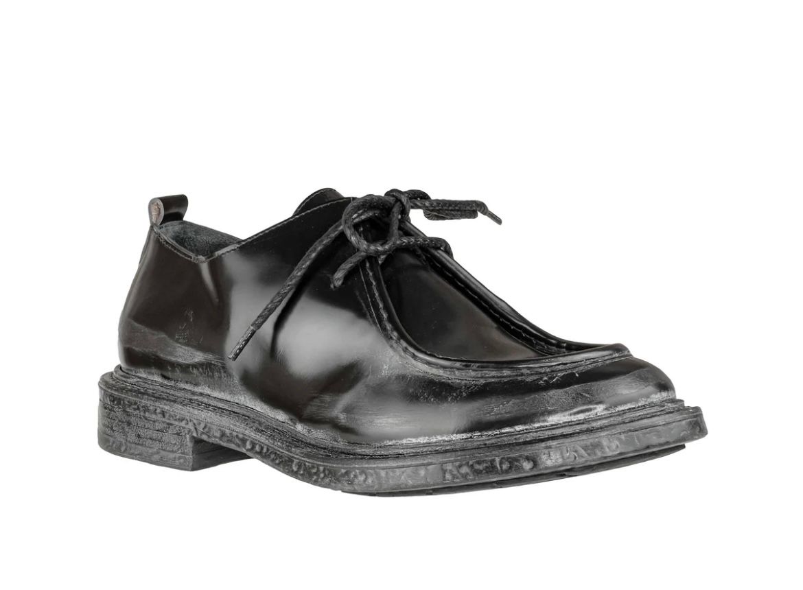Scarpa Paraboot in vitello trattamento artigianale abrasivato. col. nero