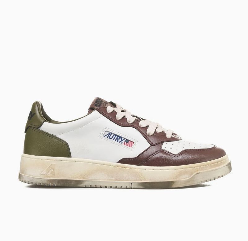 Sneaker Super Vintage in pelle Limited Ed.  PRIMAVERA ESTATE 2025