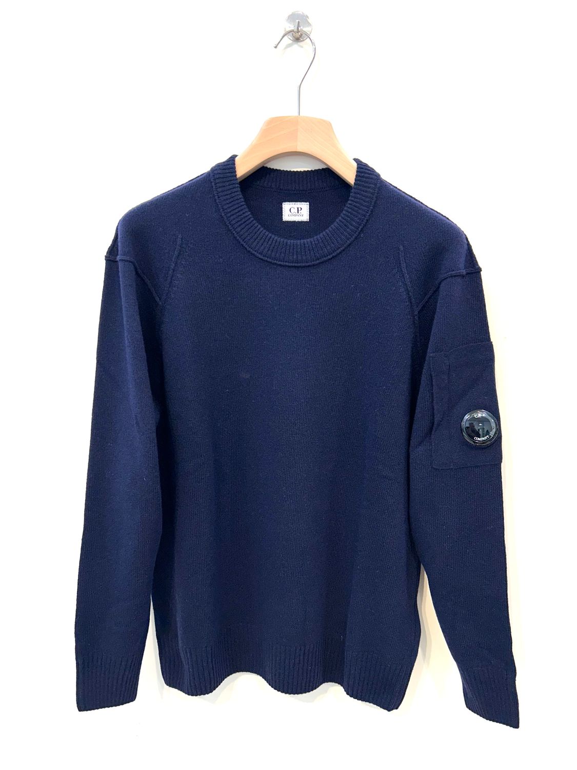 Maglia girocollo in Lambswool . Col. Navy