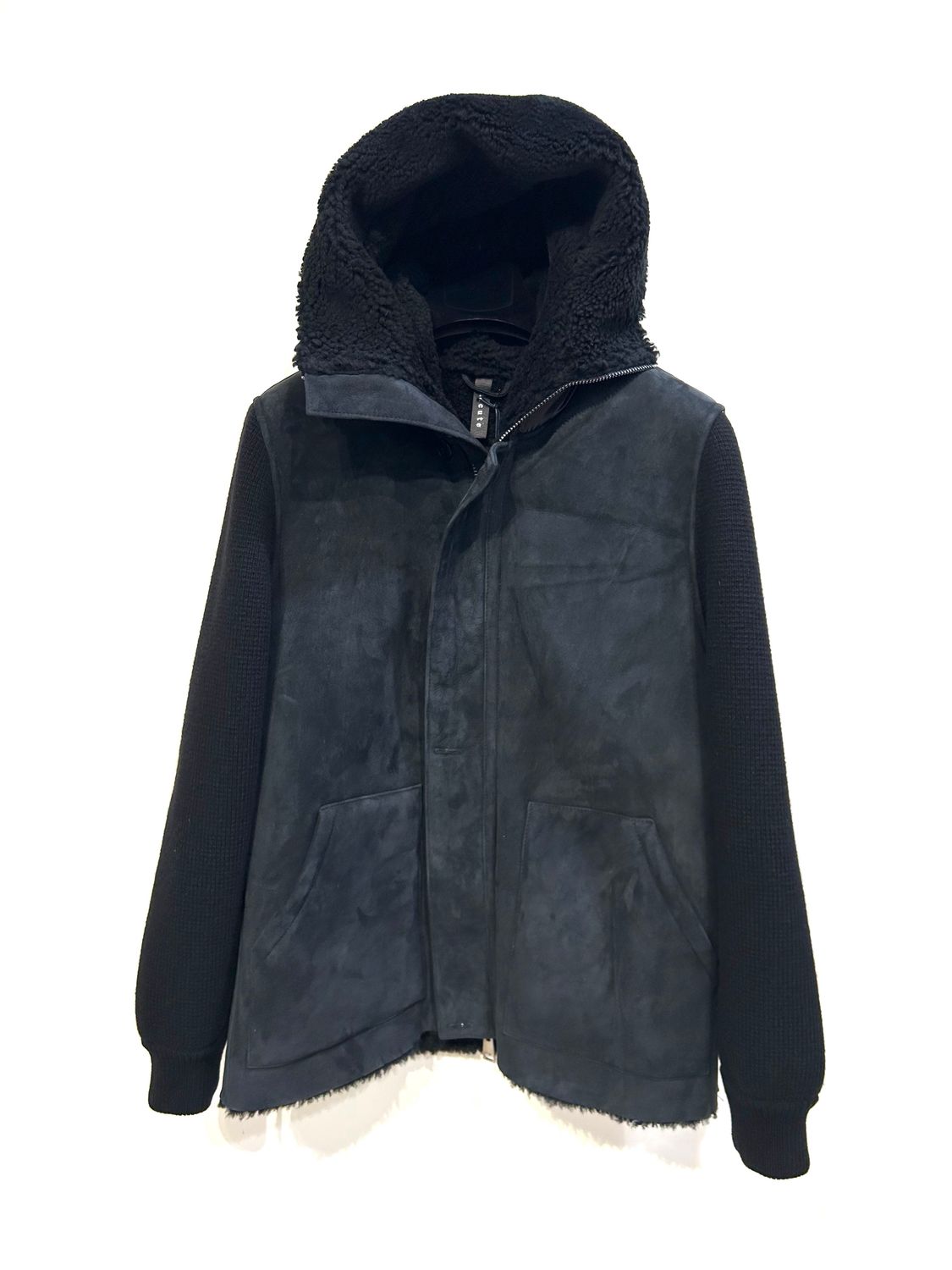 Montone shearling , lana e nylon. Col. Nero