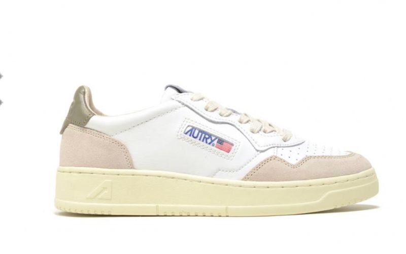 Sneaker bassa Autry ispirata ai modelli vintage anni 80. Col. Bianco - Verde PRIMAVERA ESTATE 2025