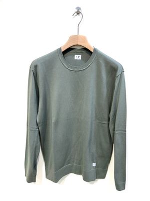 Maglia girocollo in cotone. Col. Salvia