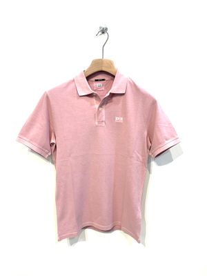 Polo manica corta in piquet di cotone tintura resist dyed. Col. Rosa antico