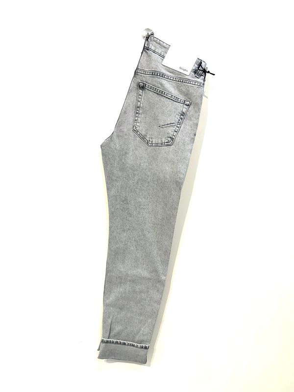 Jeans in denim elasticizzato effetto marmorizzato. Col. Grigio Chiaro