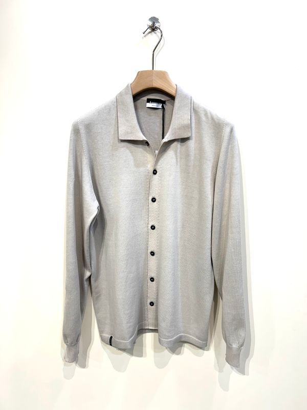 Camicia a maglia in cotone trattamento artigianale aerografo. Col. Stucco