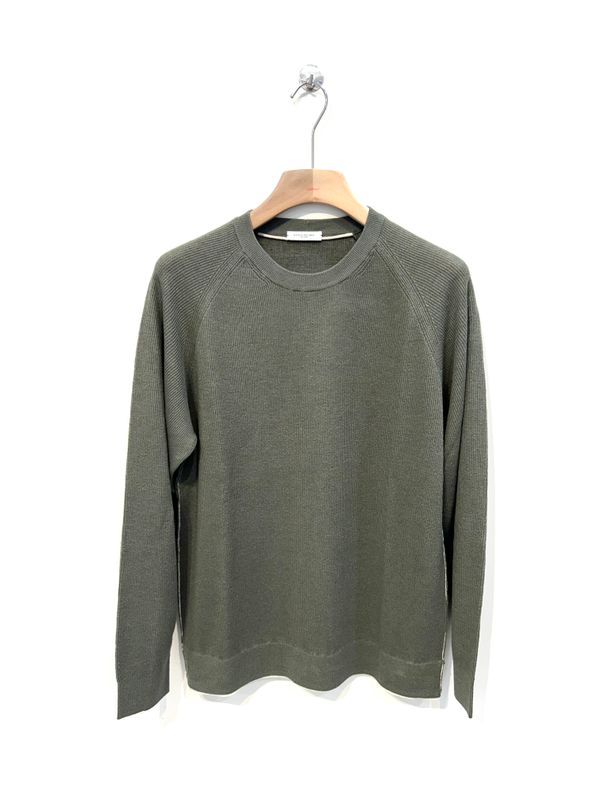 Maglia girocollo a costina in lino e cotone. Col. Verde