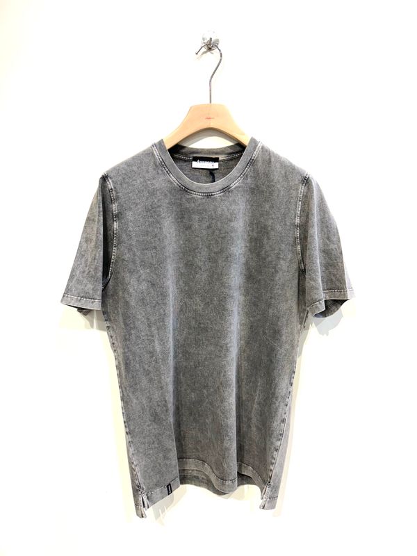 Tshirt in jersey di cotone trattamento artigianale aerografo, over fit. Col. Ferro