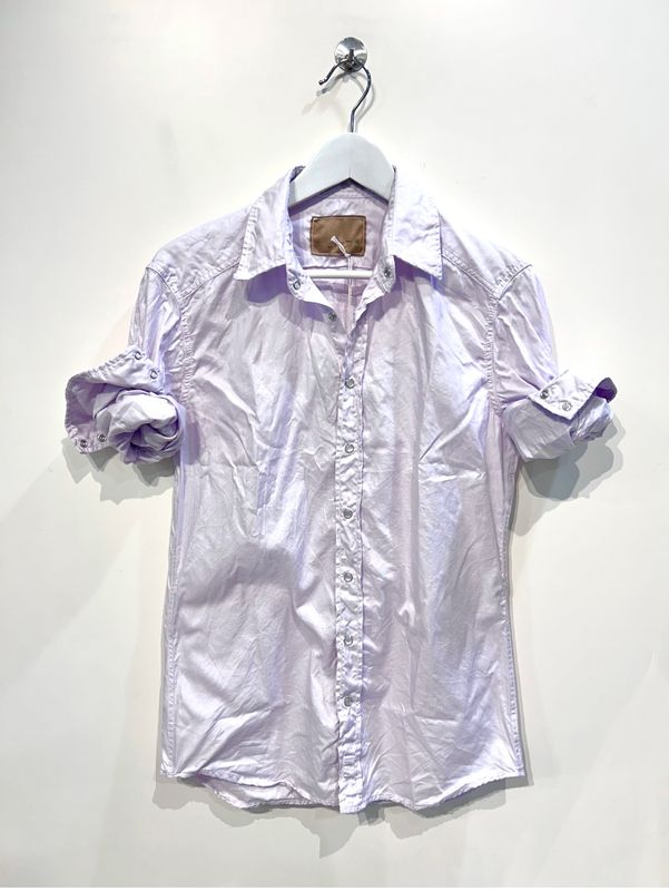 Camicia in oxford di cotone con automatici. Col. Lilla