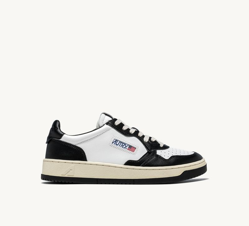 Sneaker Autry realizzata in pelle bicolor. Col. Bianco / Nero   NEW AUTUNNO INVERNO 25/26