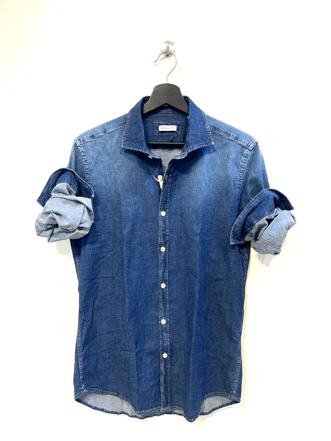 Camicia in denim leggero elasticizzato lavato. Col. Bleu