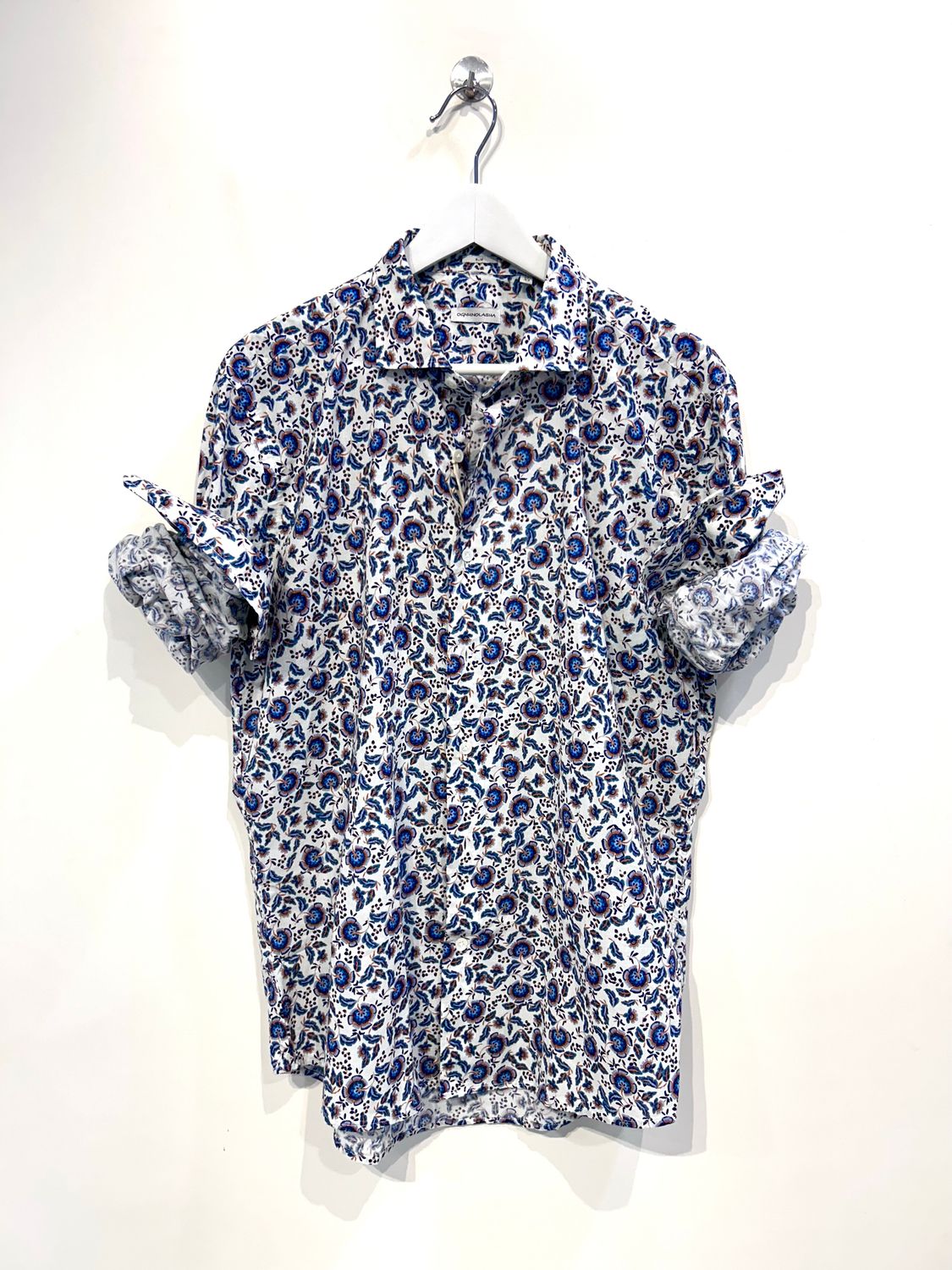 Camicia mussola di cotone leggero, stampa fiori. Col. Fantasia Latte Bleu bruciato
