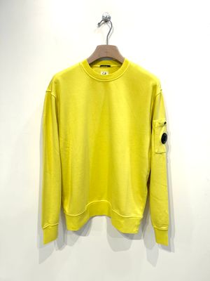 Felpa girocollo in fleece garzato e smerigliato, tintura dyed. Col. Giallo