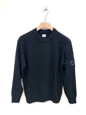 Maglia girocollo in lana Lambswool. Col. Nero