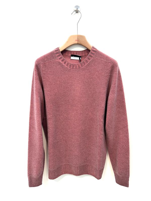 Maglia girocollo in lana e cashmere calata, trattamento artigianale aerografato, reversibile.  Col. Cipolla