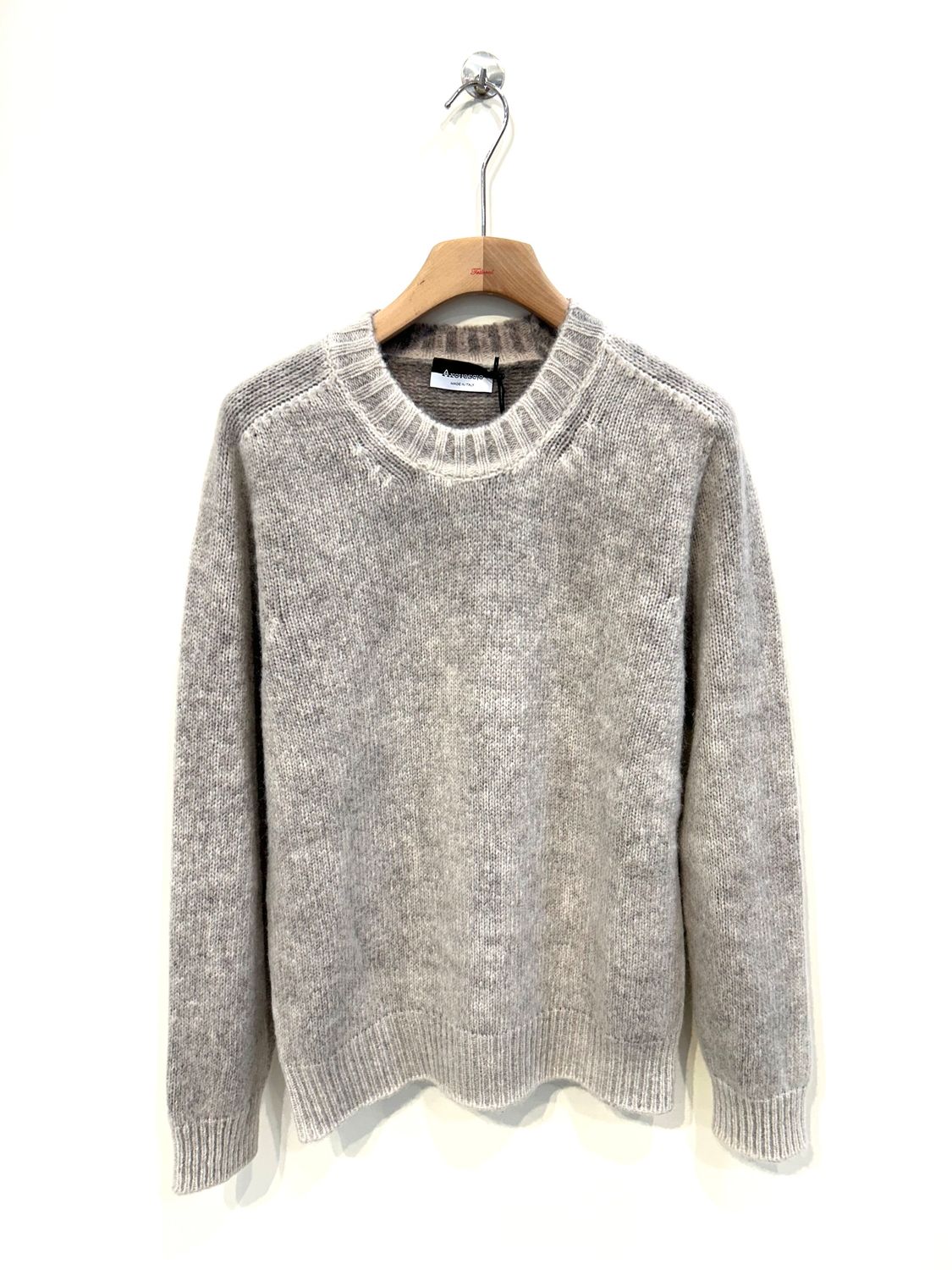 Maglia girocollo calata in baby alpaca, merinos e poly, trattamento artigianale. Col. Cocco