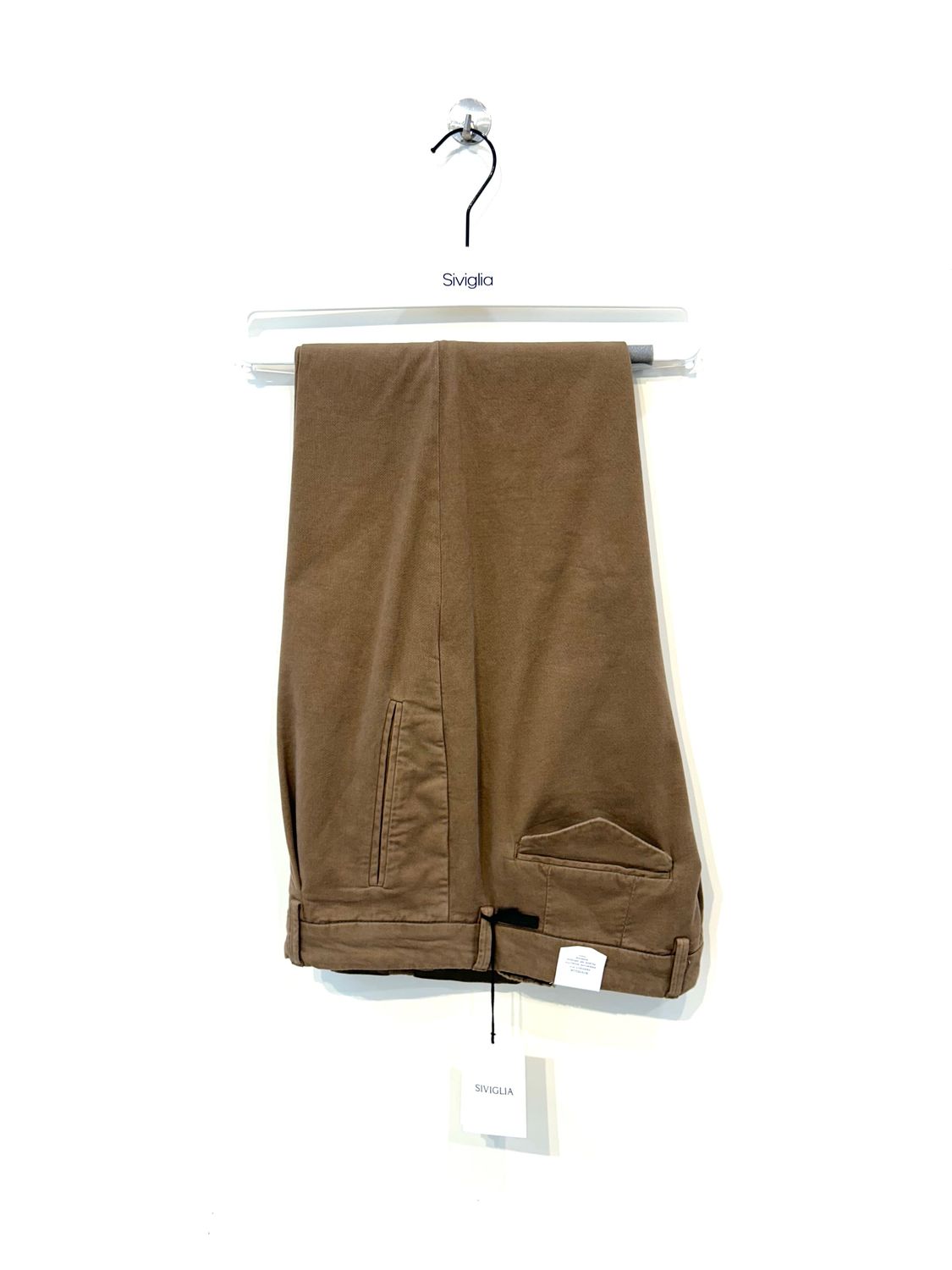 Pantalone in cotone, lana ed elastan, con pence. Col. Biscotto