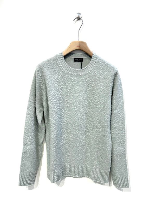 Maglia girocollo in lana merinos effetto Casentino. Col. Acqua
