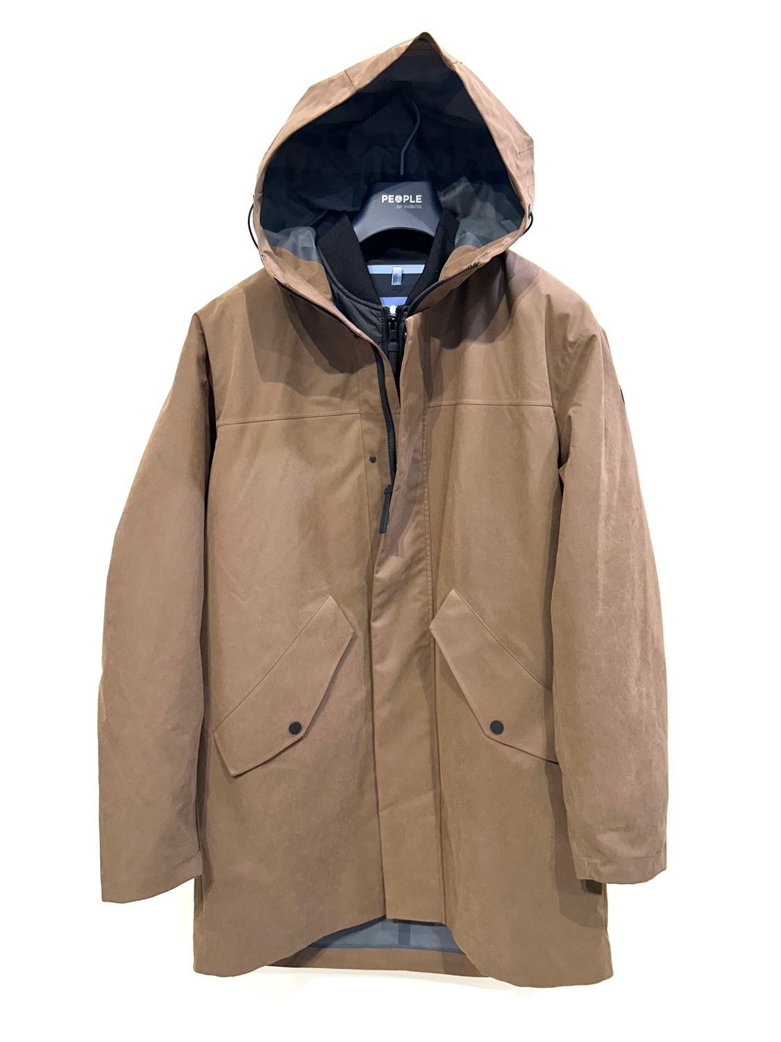 Parka in microfibra opaca, con cappuccio. Col. Caramello