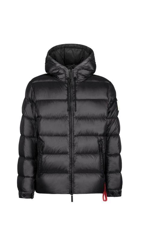 Piumino con cappuccio in nylon lucido. Col. Nero