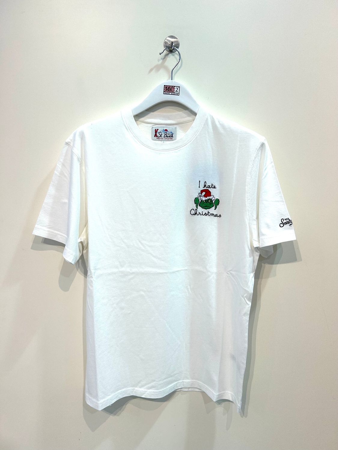 T-shirt manica corta in cotone organico con ricami. Col. Latte