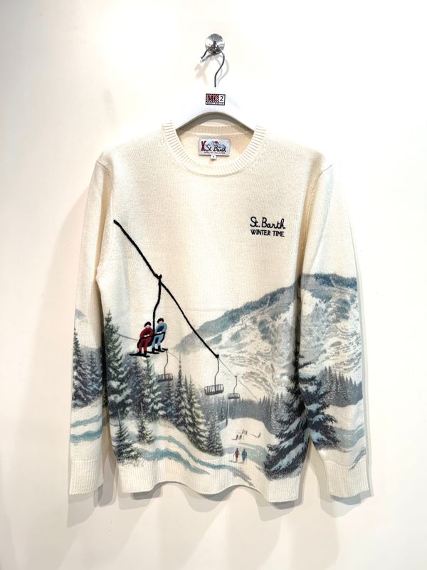 Maglia girocollo lana cashmere e viscosa, stampa e ricamo seggiovia. Col. Latte