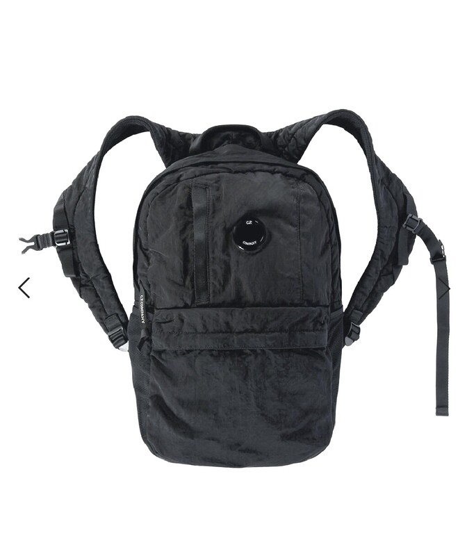 CP COMPANY Zaino backpack in nylon weather resistant, spalline imbottite regolabili