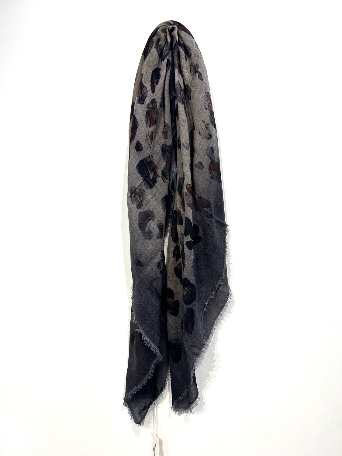 RICCARDO FORCONI  Pashmina in garza cachemire effetto animalier. Col. Fantasia