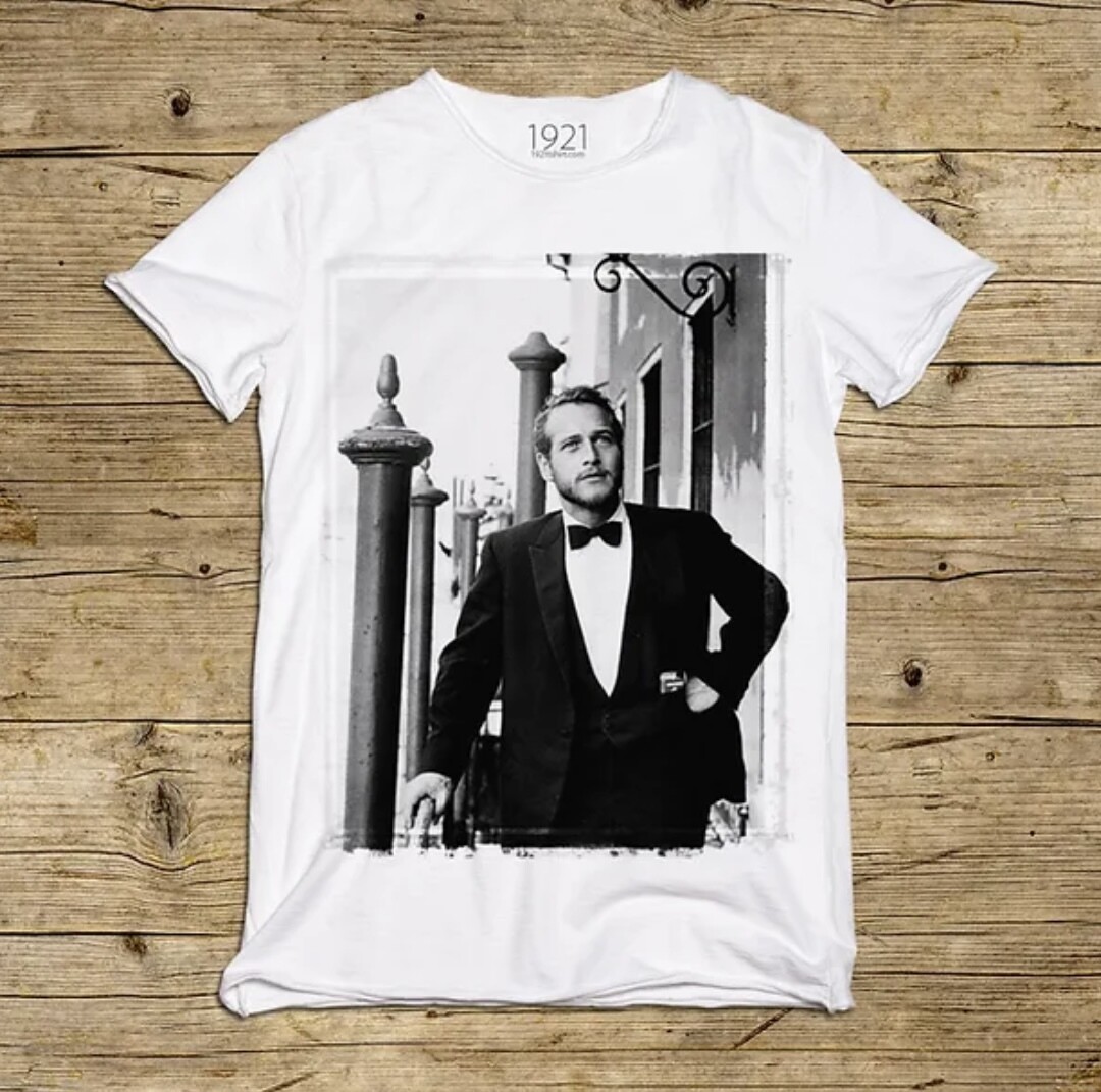 Tshirt in cotone stampa Paul Smoking. Col. Bianco