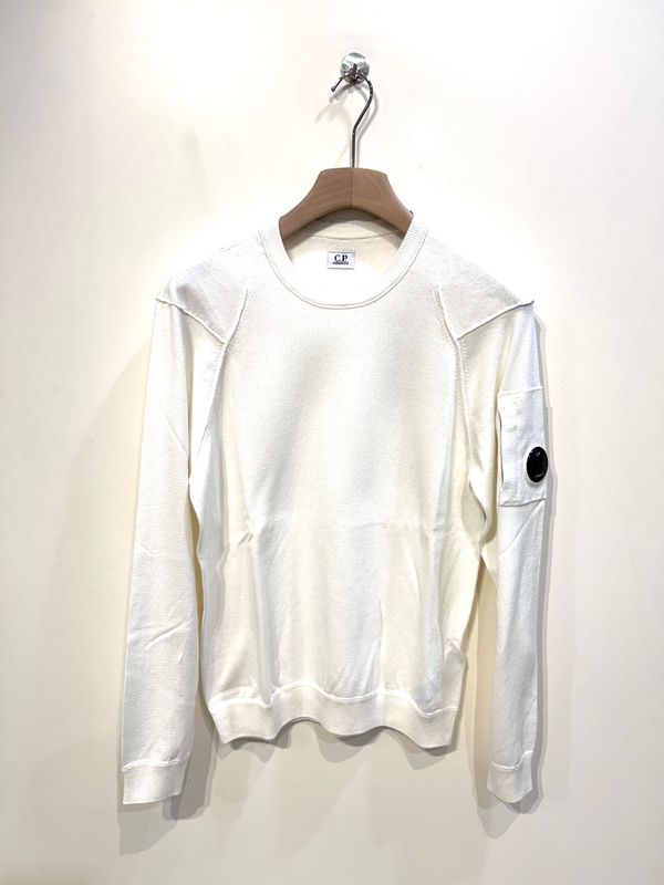 Maglia girocollo in cotone. Col. Panna