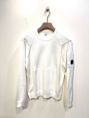 Maglia girocollo in cotone. Col. Panna