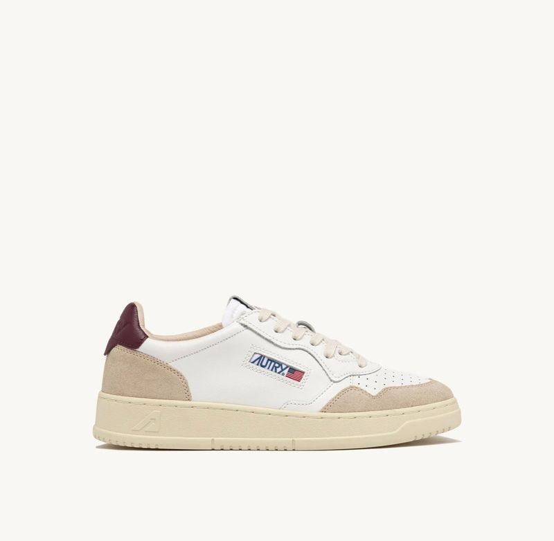 AUTRY Sneaker ispirata ai modelli vintage anni 80. Col. Bianco - Bordo'