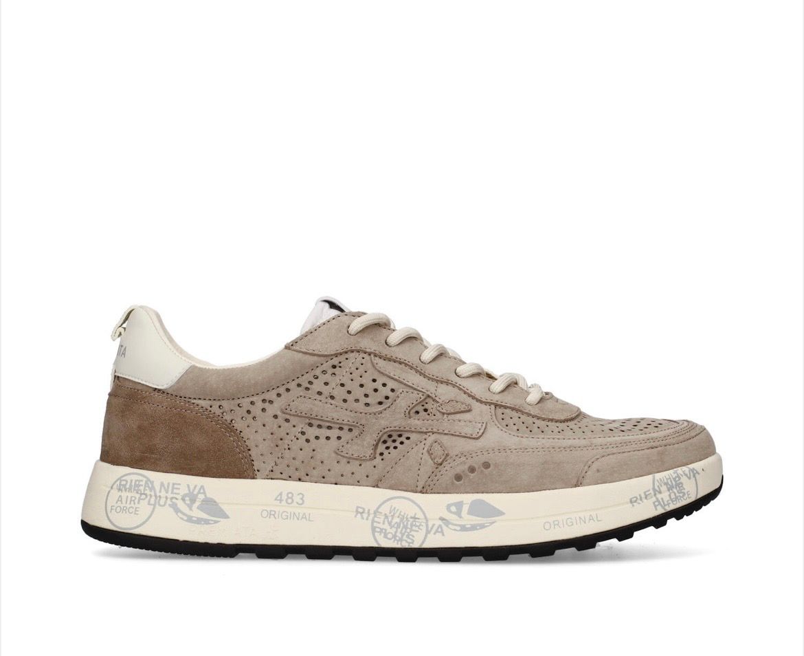 PREMIATA Sneaker suede traforata fondo cassetta. Col. Nocciola