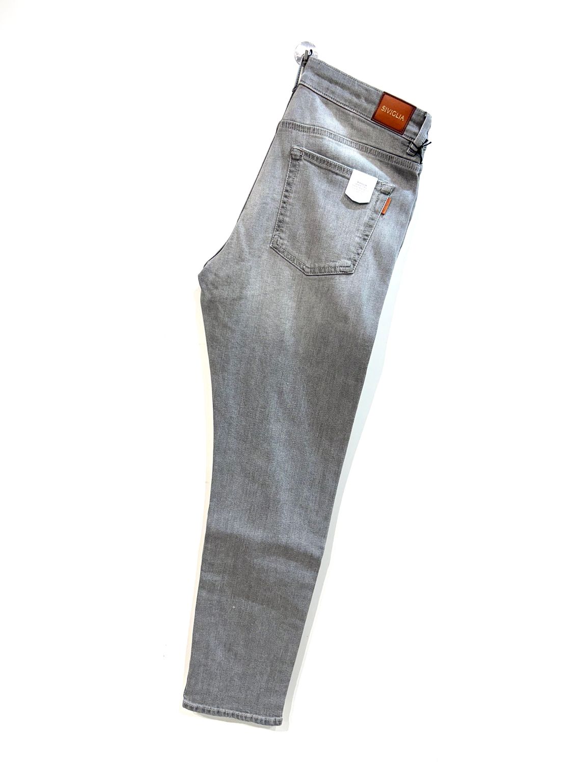 Jeans tela elasticizzata effetto vintage. Col. Grigio chiaro