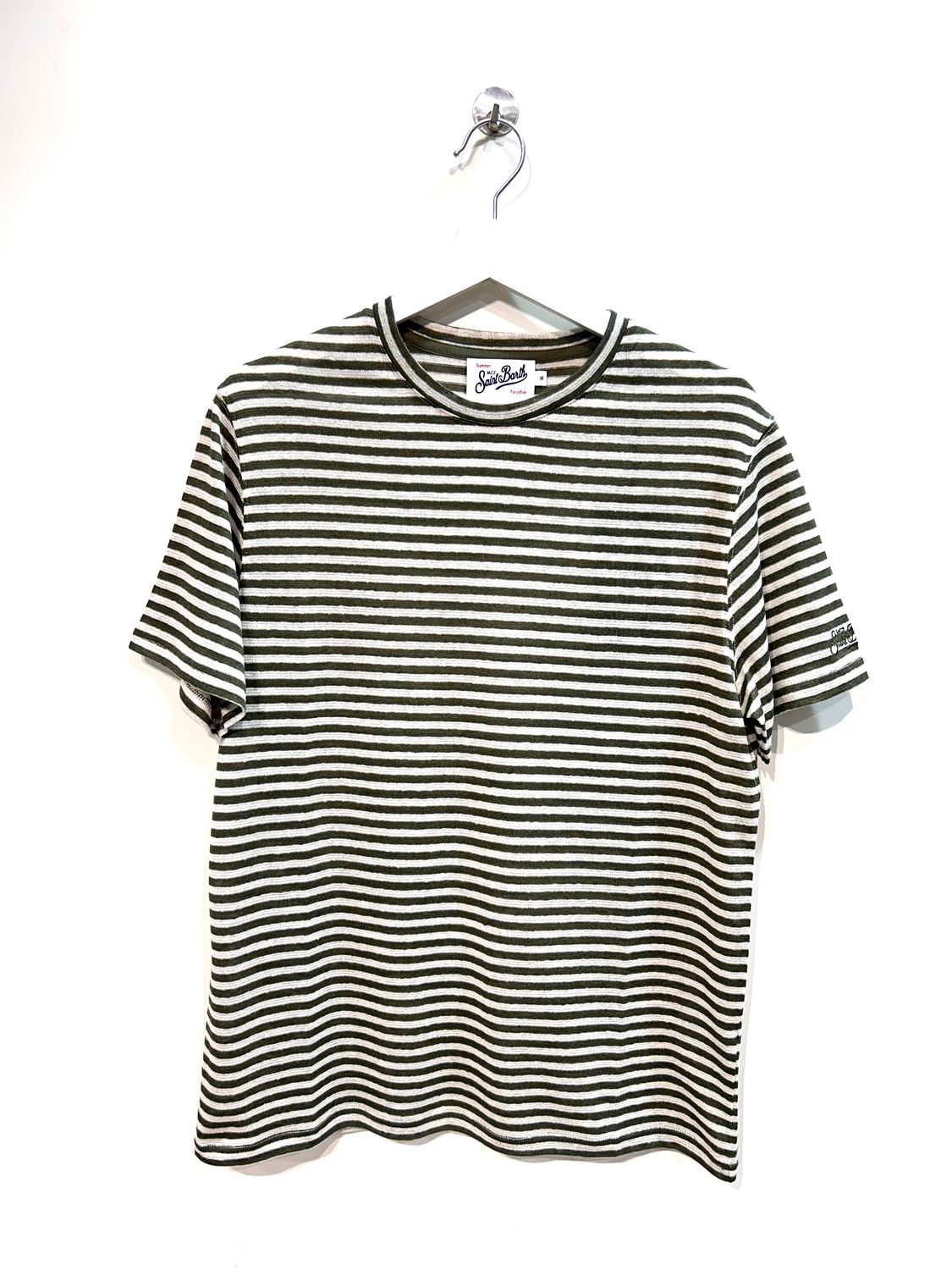 T-shirt rigata in lino e cotone. Col. Beige / Militare