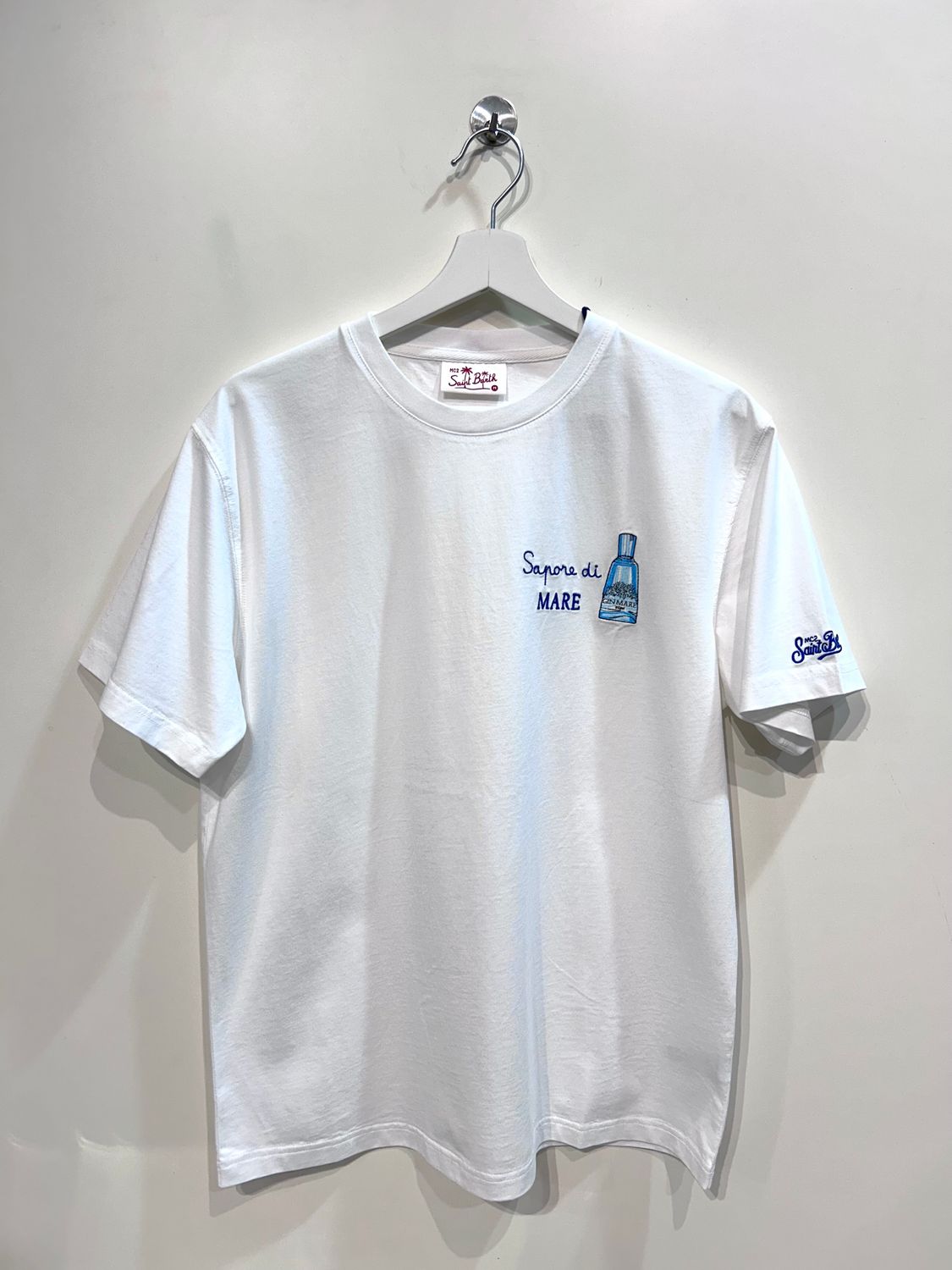 T-shirt manica corta in cotone organico con ricami. Col. Bianco