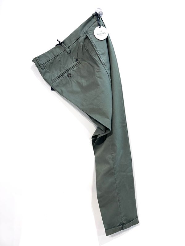 Pantalone gabardina di cotone lavata elasticizzata. Col. Militare