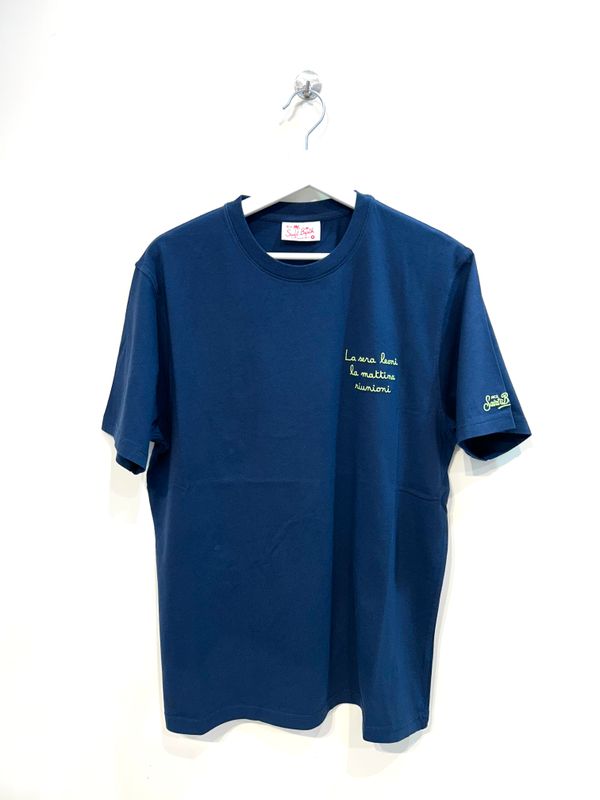 T-shirt manica corta in cotone organico con ricami. Col. Blu Navy