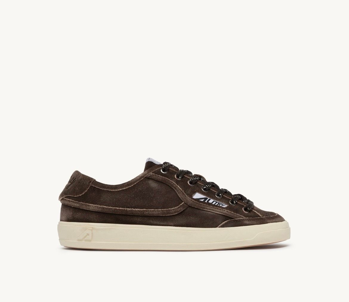 AUTRY Sneaker in suede lavato. Col. Mustang NEW AUTUNNO INVERNO 26/27