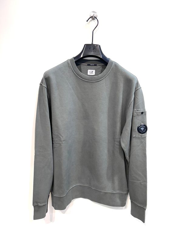 CP COMPANY Felpa girocollo in fleece di cotone smerigliato. Col. Grigio Verde