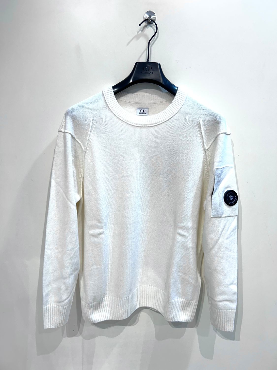 CP COMPANY Maglia girocollo in Lambswool. Col. Latte