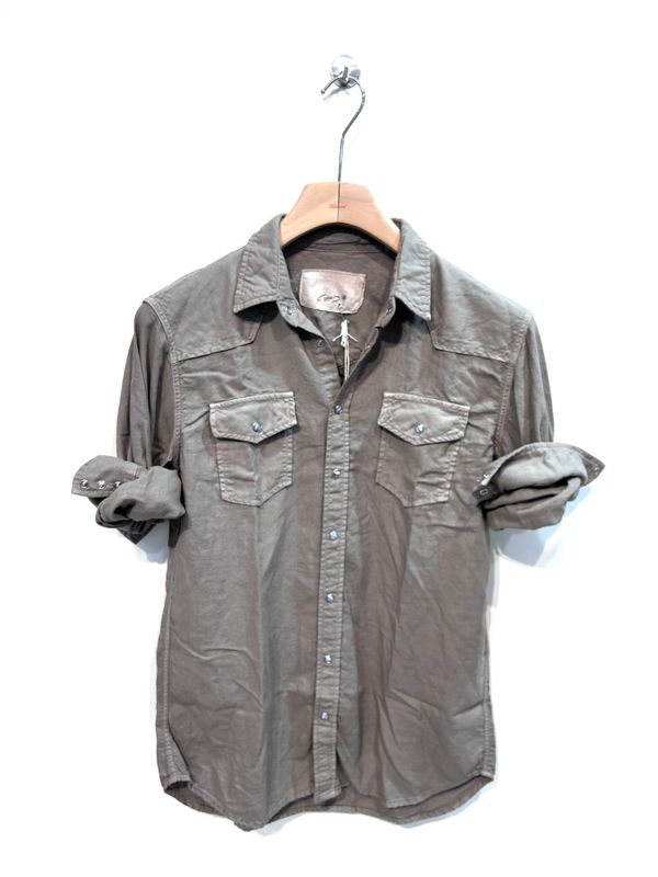 #65 Camicia texana in vaiella di cotone lavata. Col. Fango